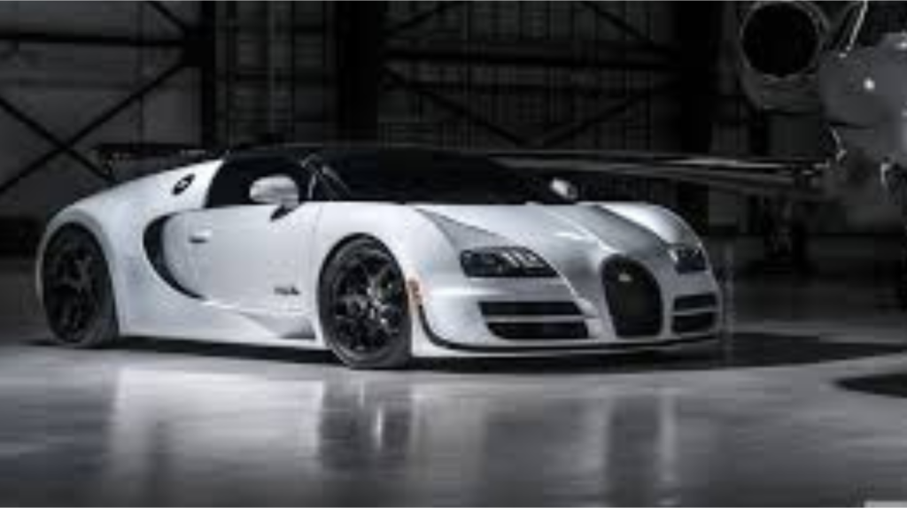 Saks Fifth Avenue: An Extensive Brand Analysis 2025